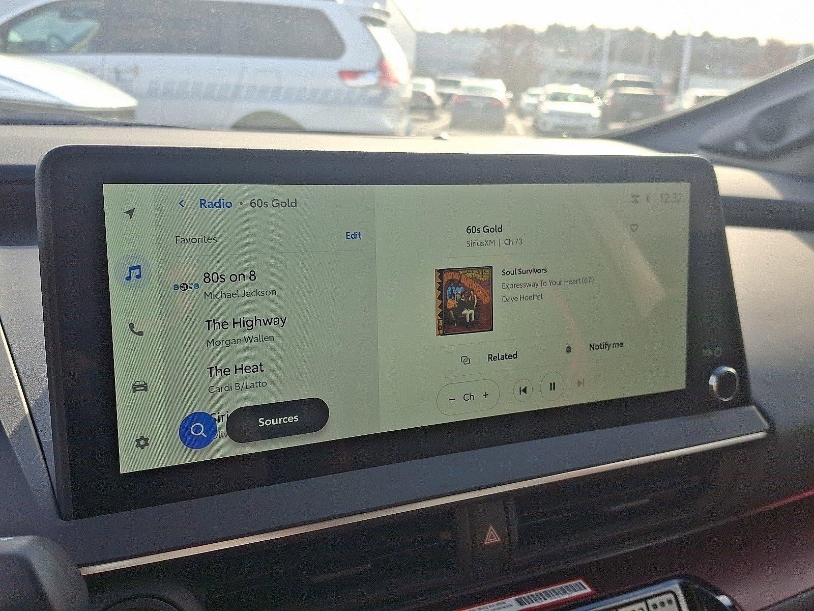 2026 Toyota Prius Plug-In Hybrid XSE Premium (Natl)