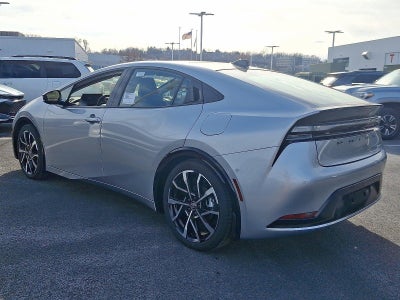 2026 Toyota Prius Plug-In Hybrid XSE Premium (Natl)