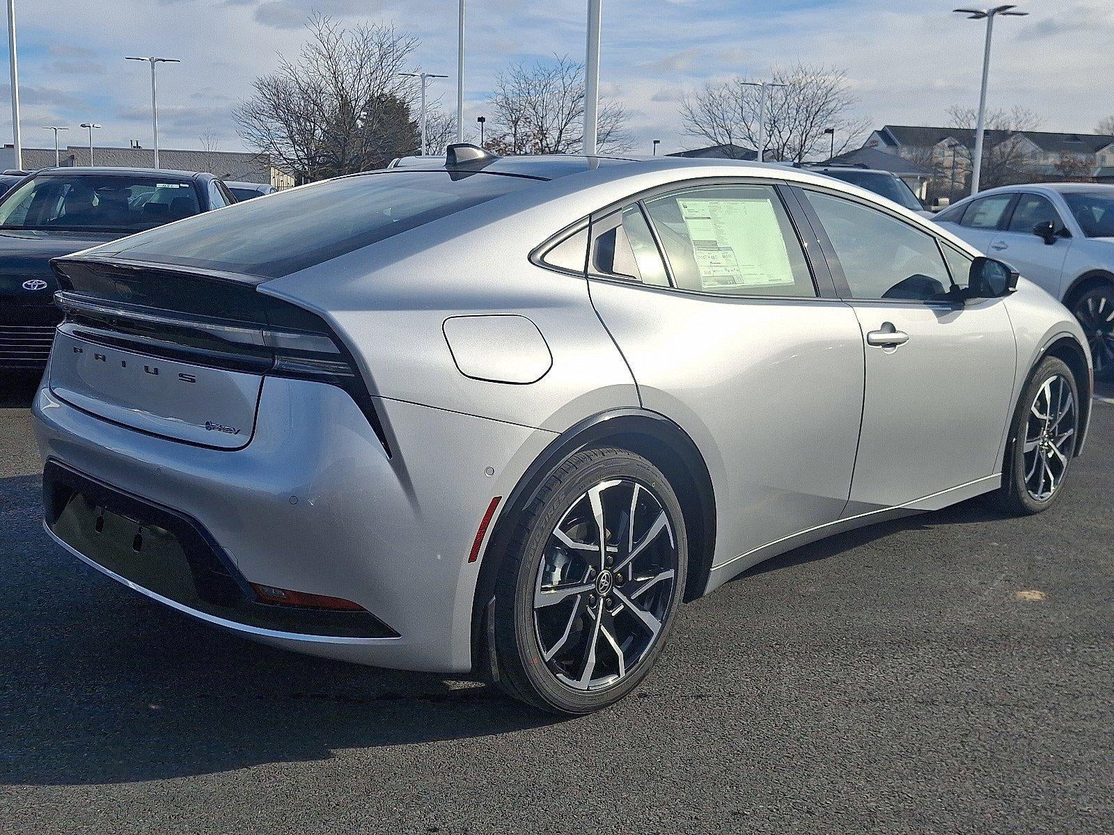 2026 Toyota Prius Plug-In Hybrid XSE Premium (Natl)