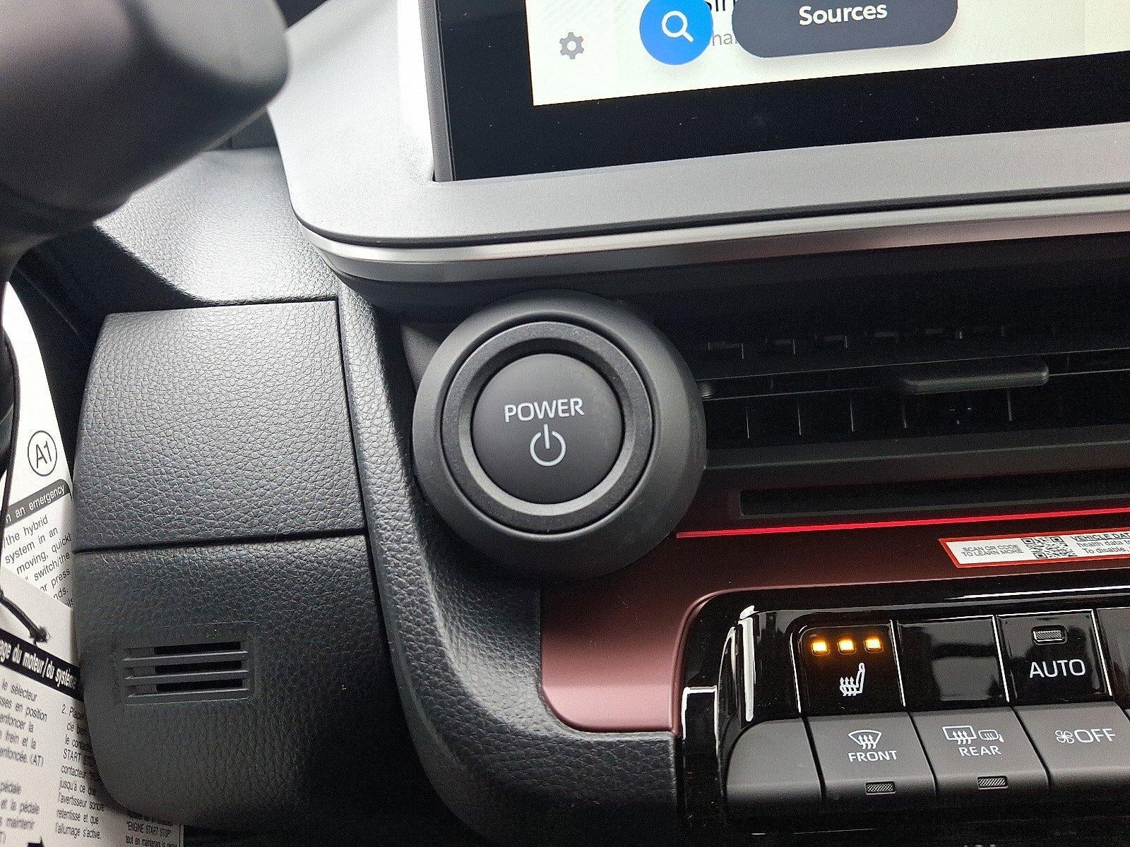 2026 Toyota Prius Plug-In Hybrid XSE (Natl)