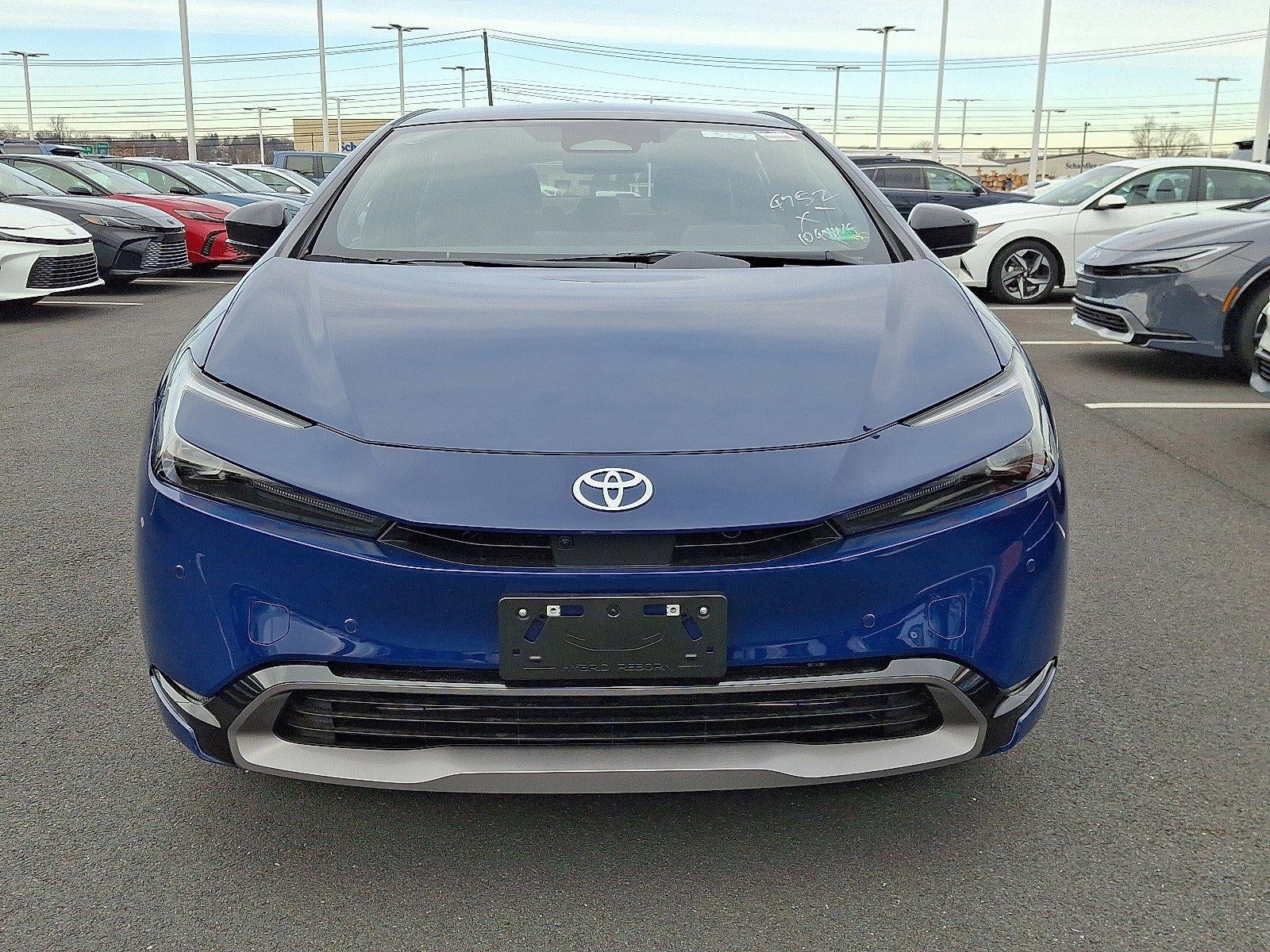 2026 Toyota Prius LE AWD (Natl)