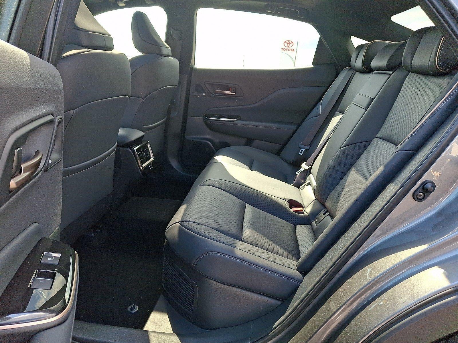 2026 Toyota Crown Platinum AWD (Natl)