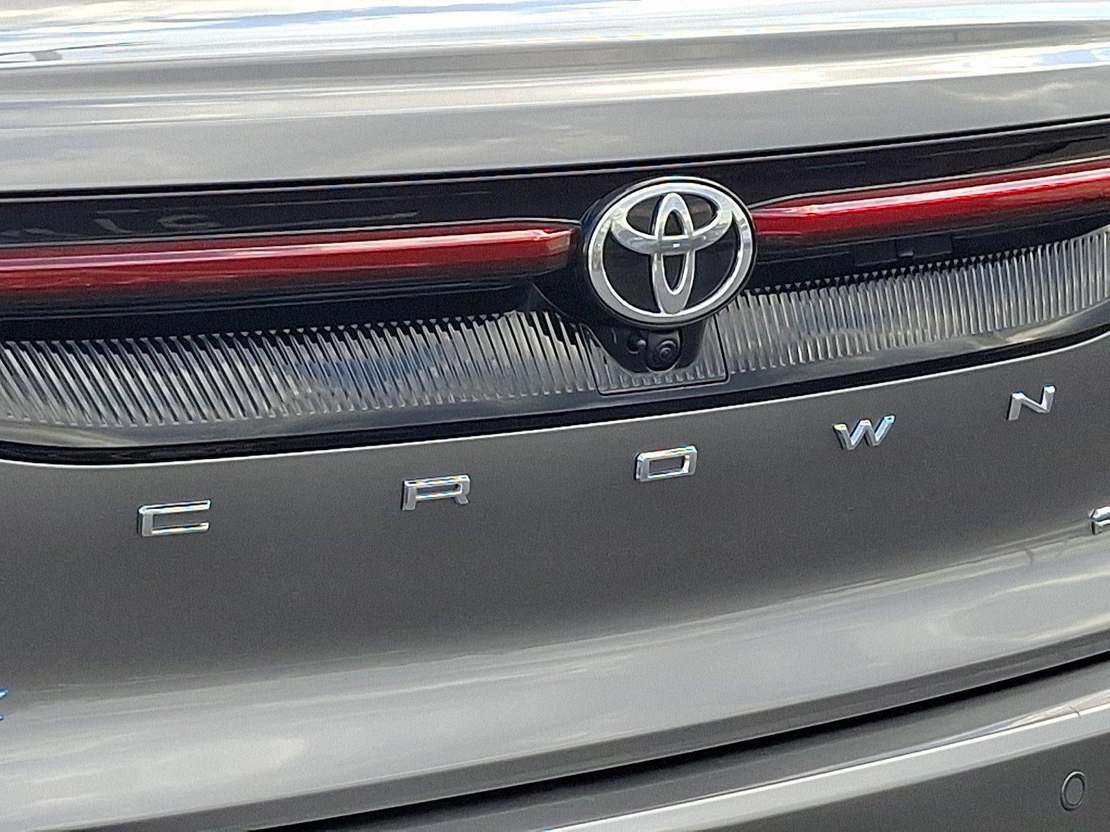 2026 Toyota Crown Platinum AWD (Natl)