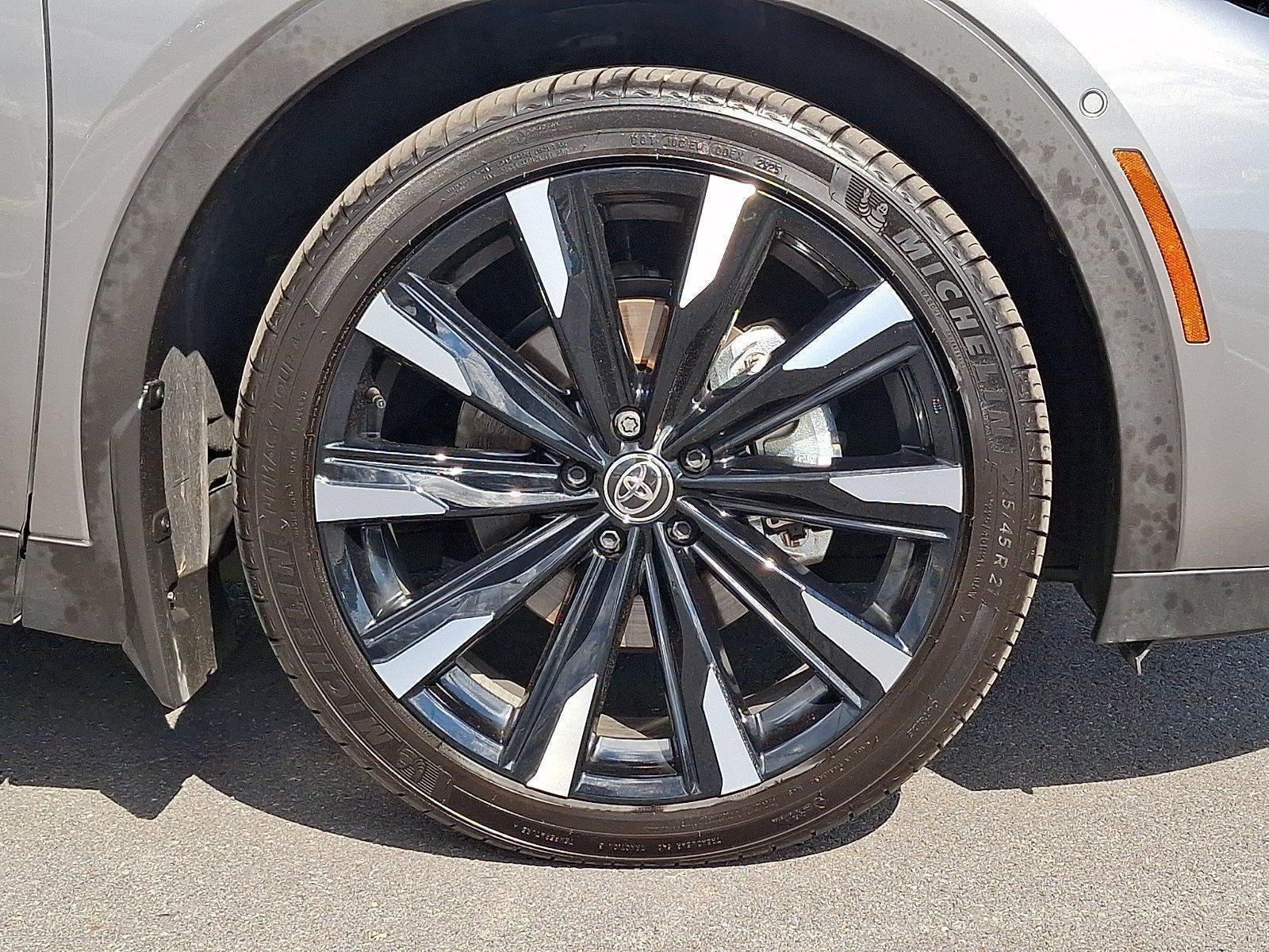 2026 Toyota Crown Platinum AWD (Natl)