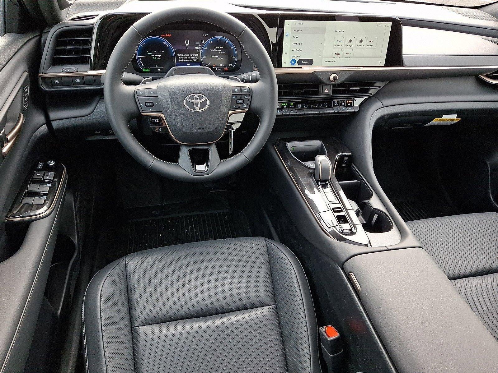 2026 Toyota Crown Platinum AWD (Natl)