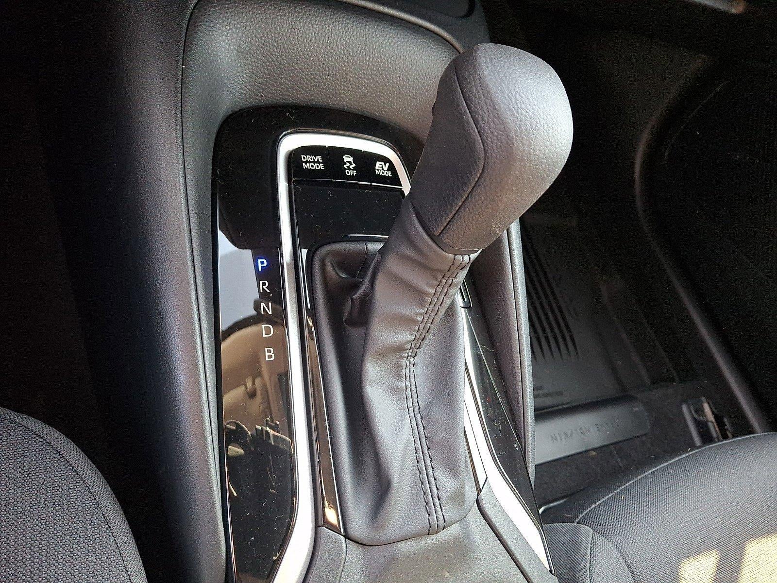 2026 Toyota Corolla Hybrid LE FWD (Natl)