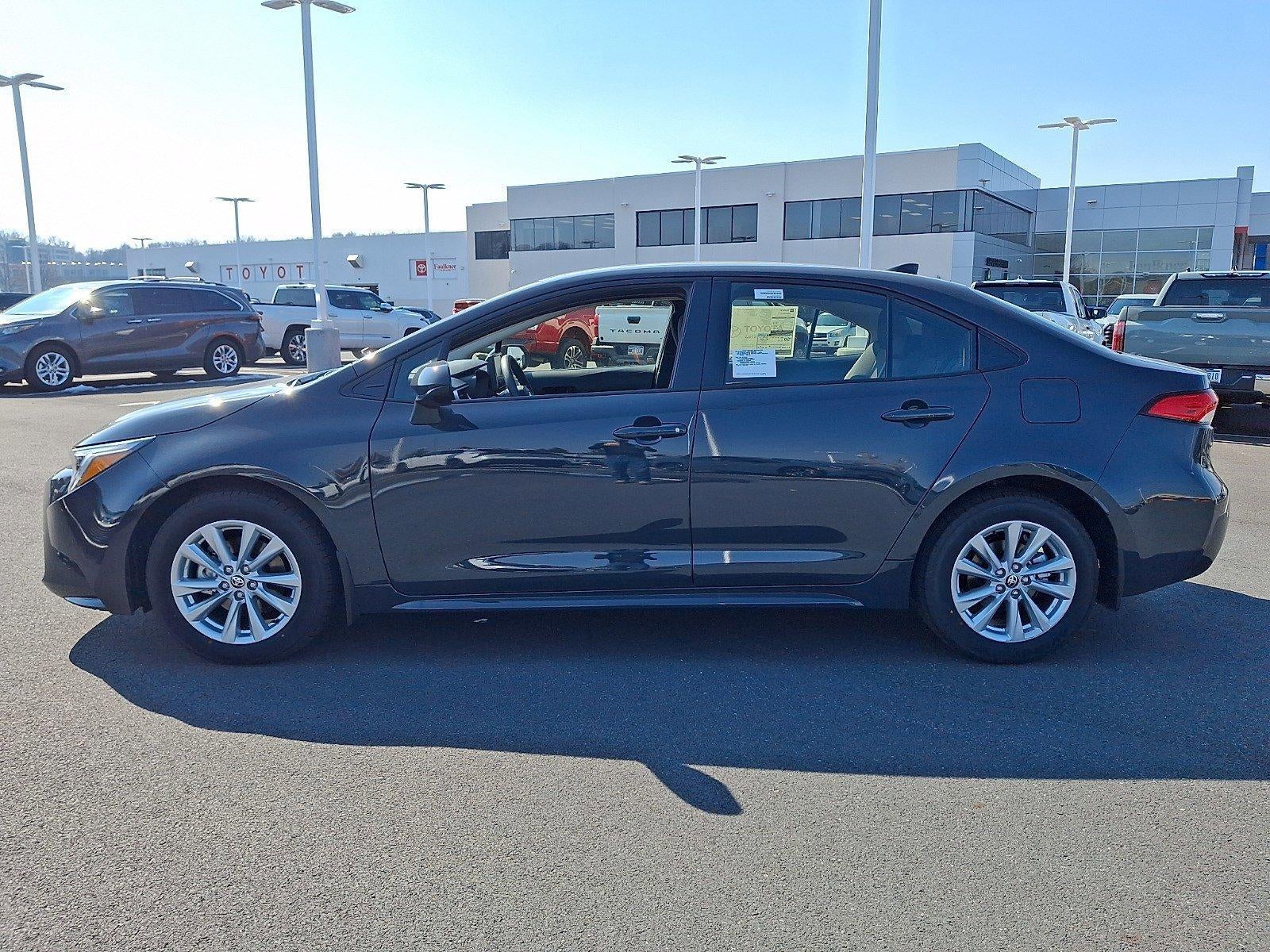 2026 Toyota Corolla Hybrid LE FWD (Natl)