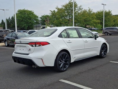 2026 Toyota Corolla Hybrid SE AWD (Natl)