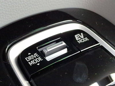 2026 Toyota Corolla Hybrid SE AWD (Natl)