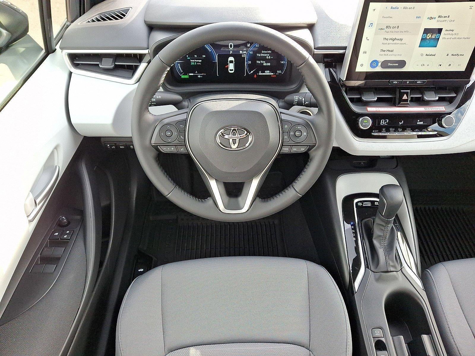 2026 Toyota Corolla Hybrid SE AWD (Natl)