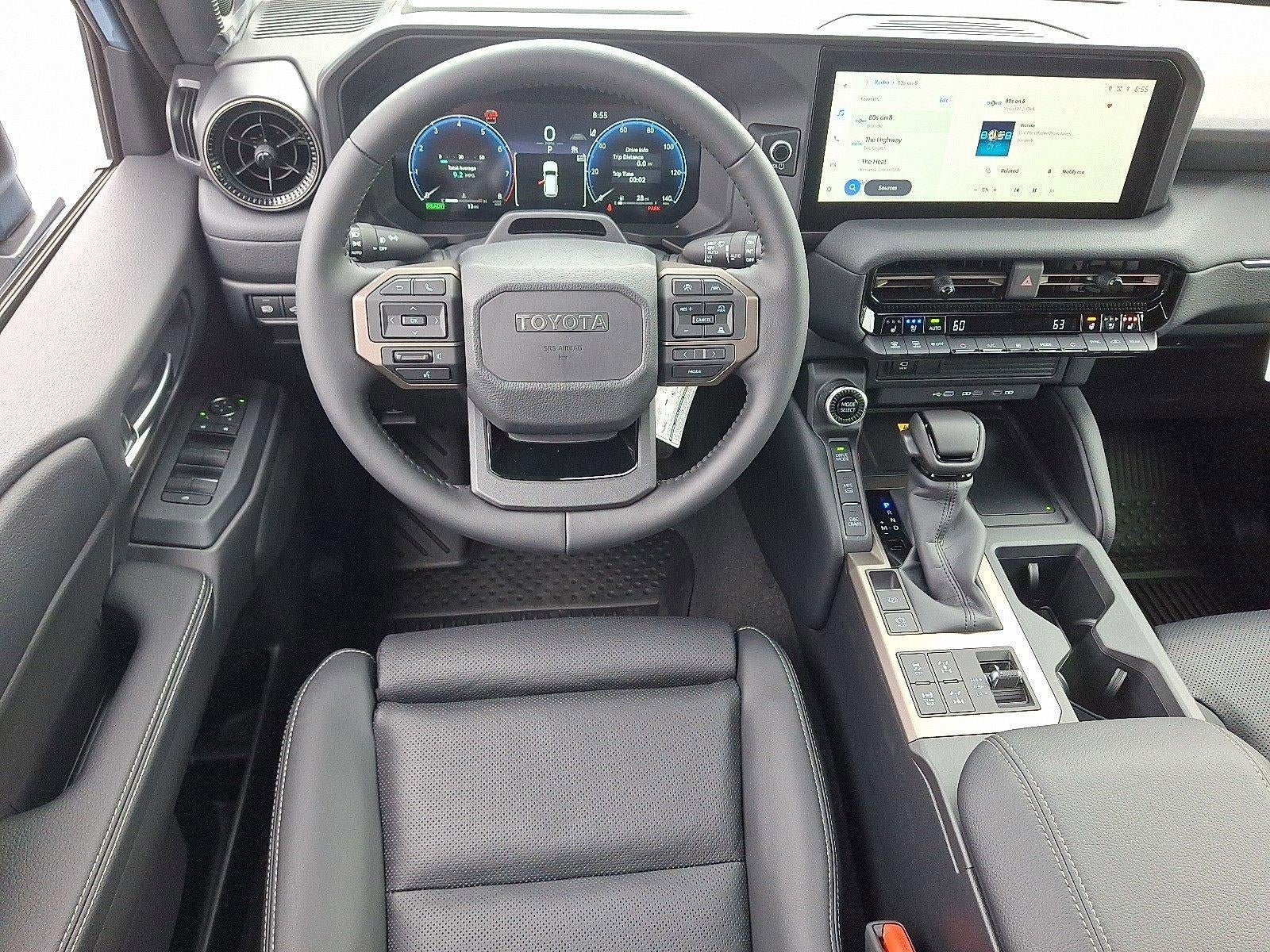 2025 Toyota Land Cruiser 4WD (GS)