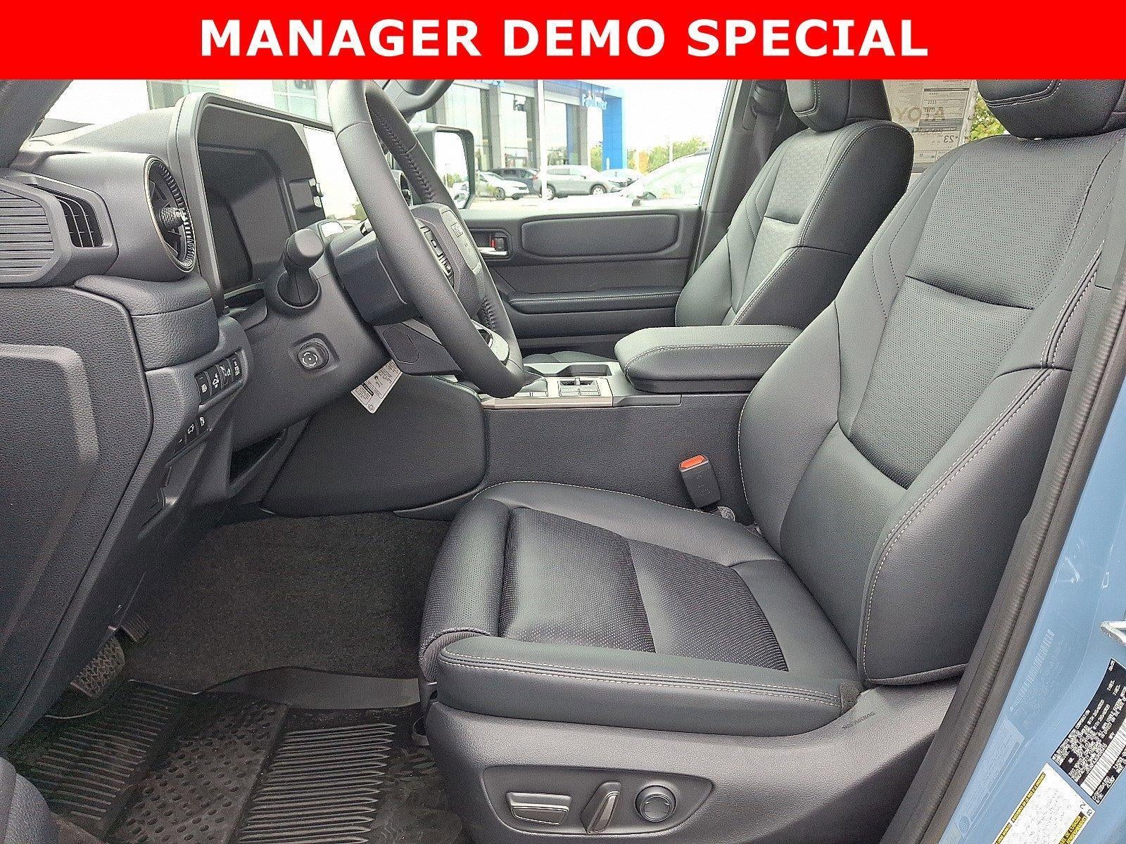 2025 Toyota Land Cruiser 4WD (GS)