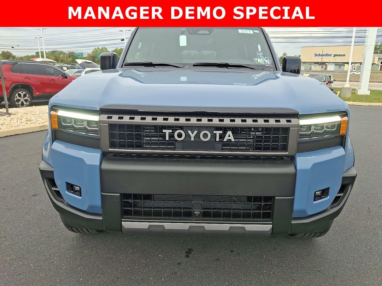 2025 Toyota Land Cruiser 4WD (GS)