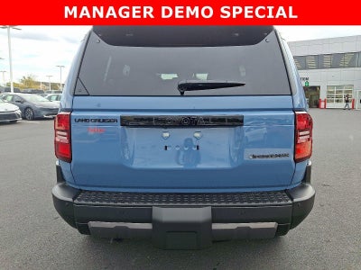 2025 Toyota Land Cruiser 4WD (GS)