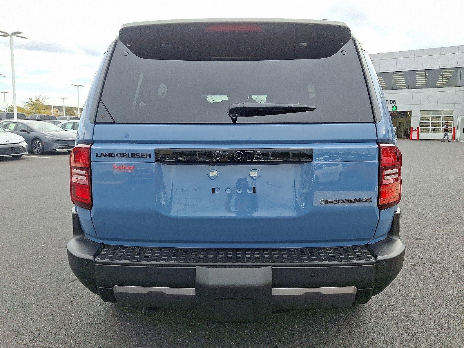 2025 Toyota Land Cruiser 4WD (GS)