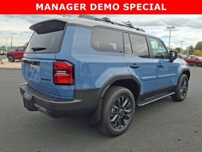 2025 Toyota Land Cruiser 4WD (GS)