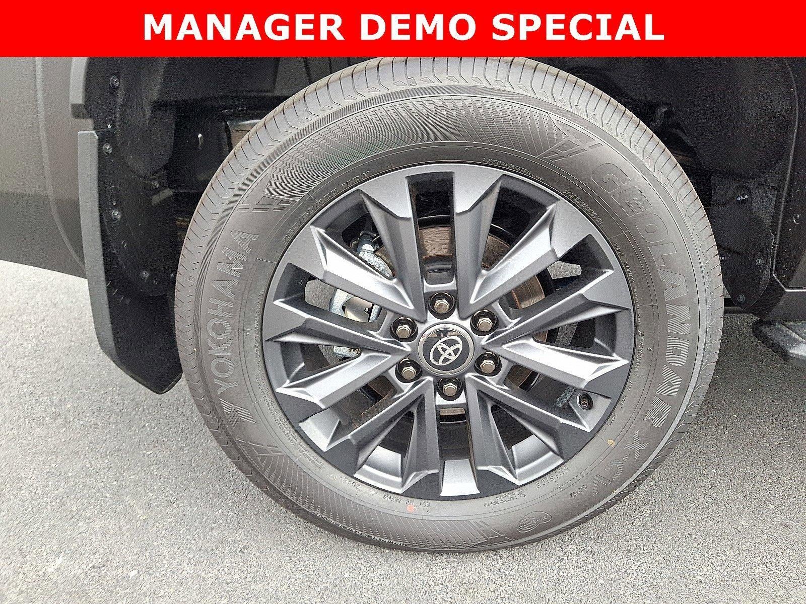 2025 Toyota Land Cruiser 4WD (GS)