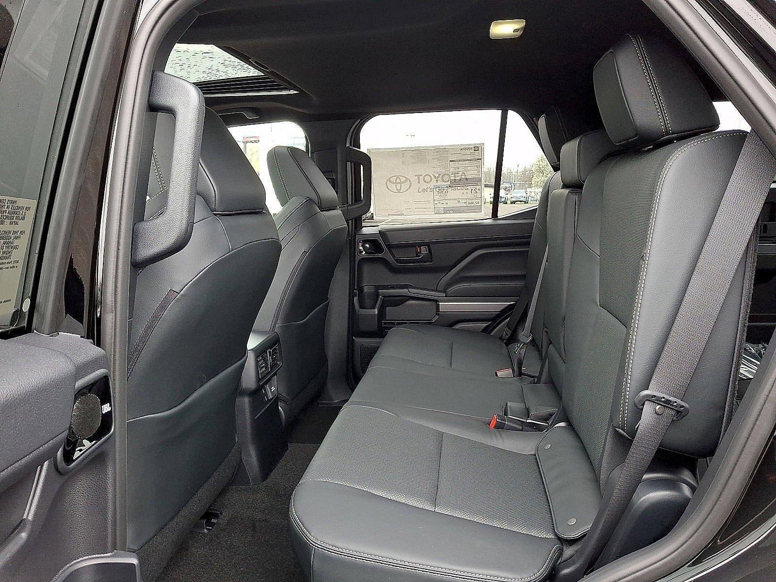 2026 Toyota 4Runner SR5 4WD (Natl)
