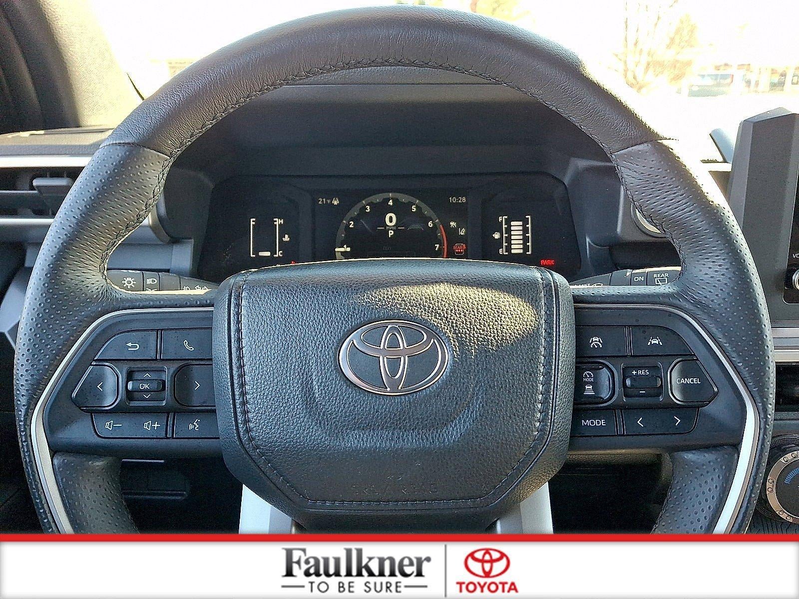 2025 Toyota 4Runner SR5 4WD (GS)