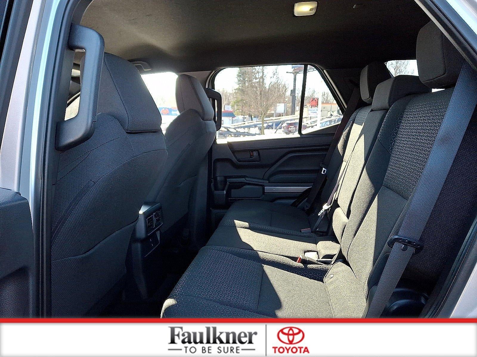 2025 Toyota 4Runner SR5 4WD (GS)