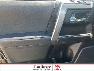 2020 Toyota 4Runner SR5 2WD (Natl)