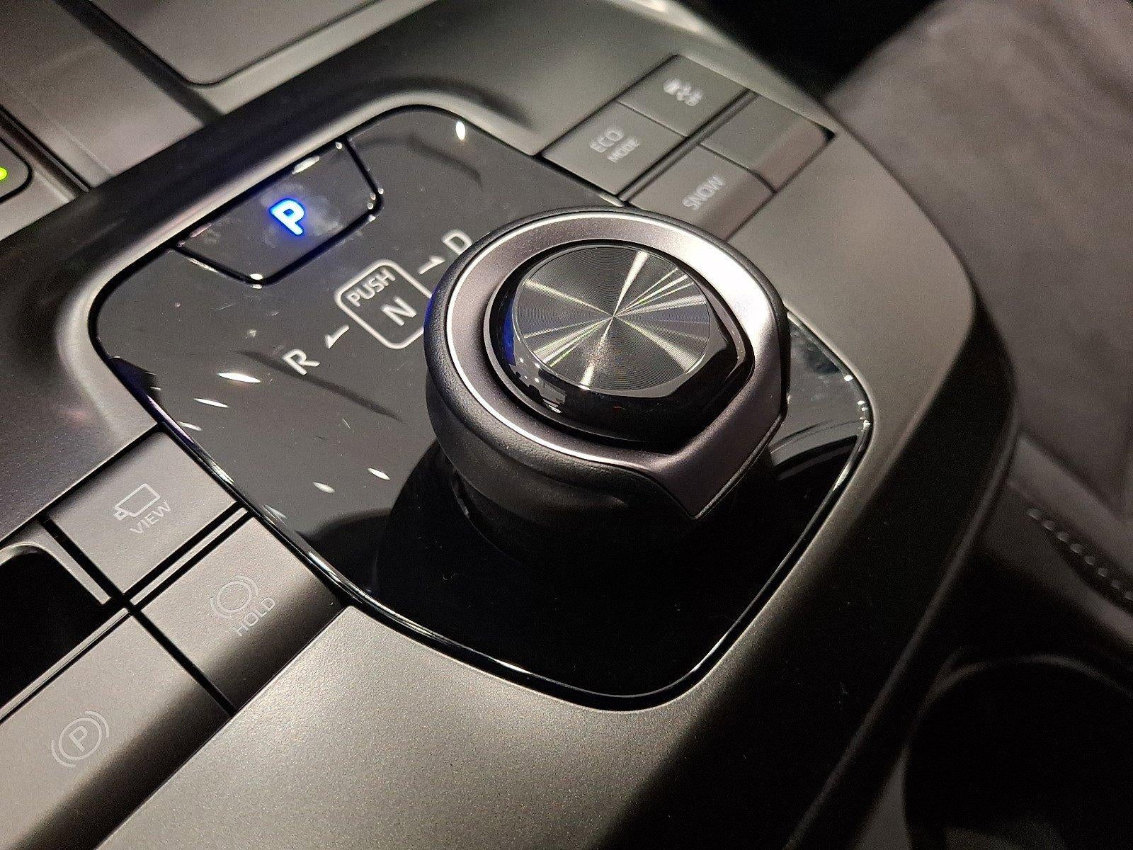 2026 Toyota C-HR XSE AWD (Natl)