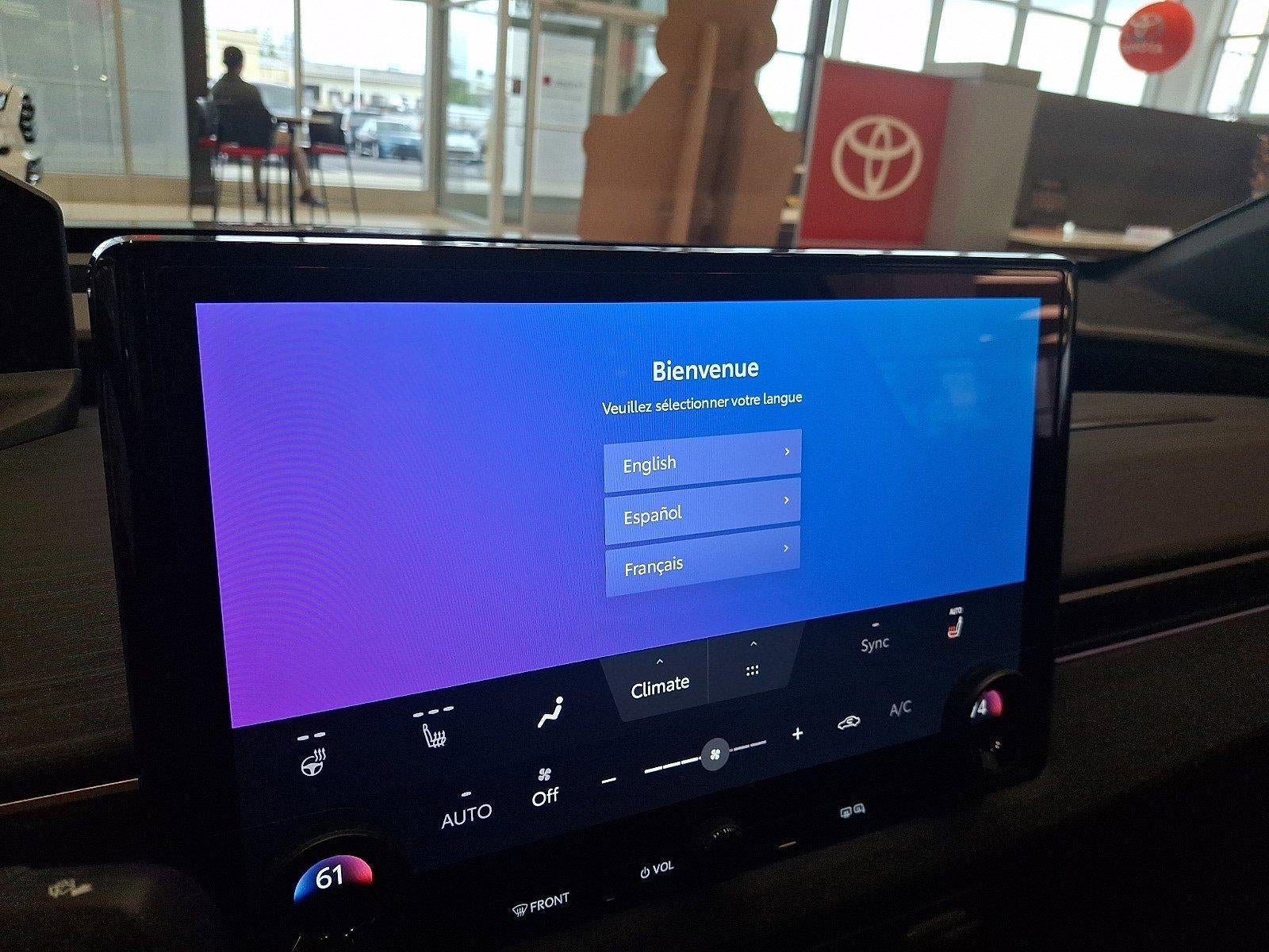 2026 Toyota C-HR XSE AWD (Natl)
