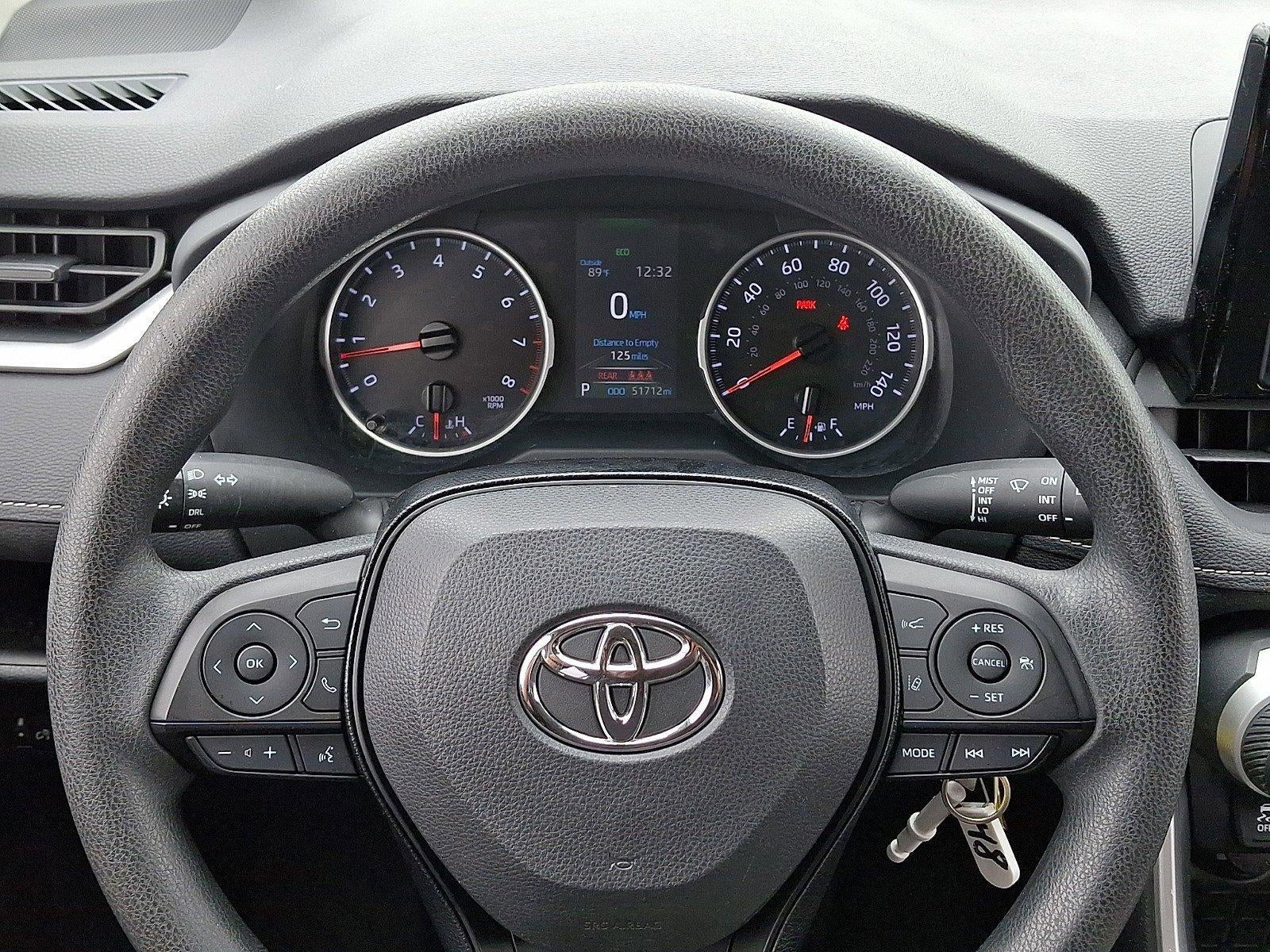 2019 Toyota RAV4 LE AWD (Natl)