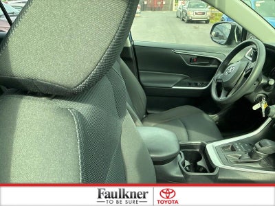 2019 Toyota RAV4 LE AWD (Natl)