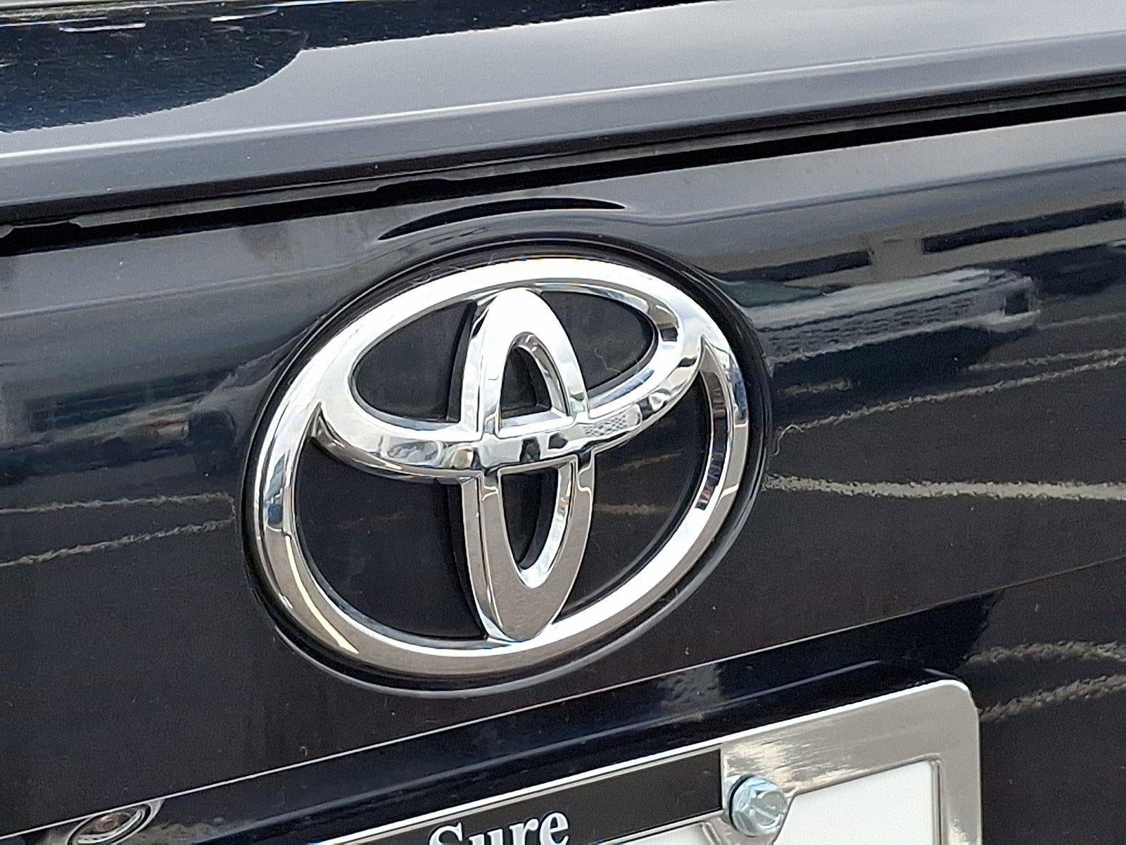 2019 Toyota RAV4 LE AWD (Natl)