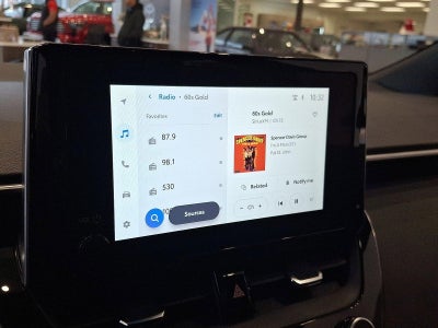 2026 Toyota Corolla Hatchback SE CVT (Natl)