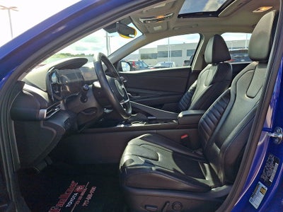 2024 Hyundai ELANTRA Limited IVT