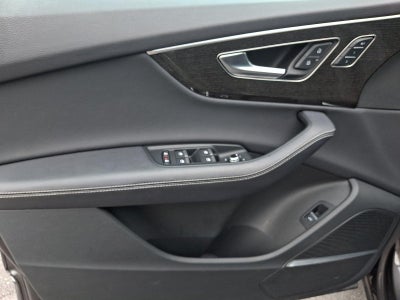 2025 Audi Q7 Premium Plus 55 TFSI quattro