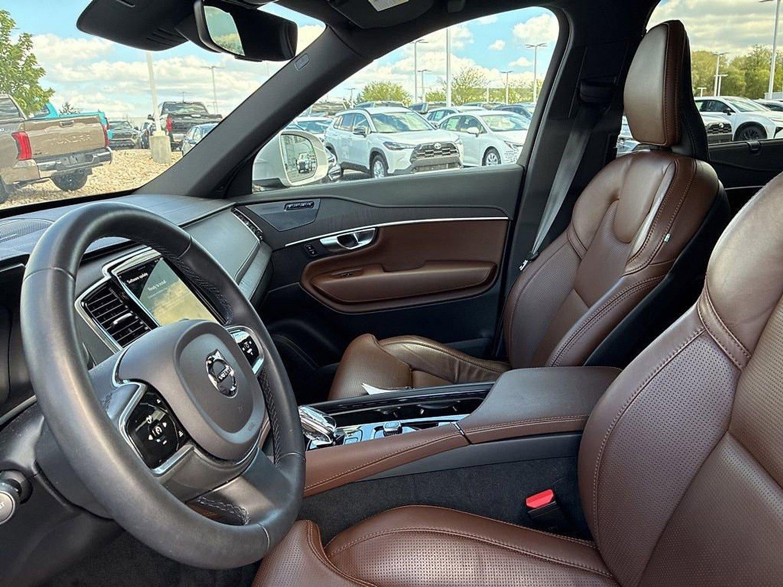 2023 Volvo XC90 B6 AWD Ultimate 7P
