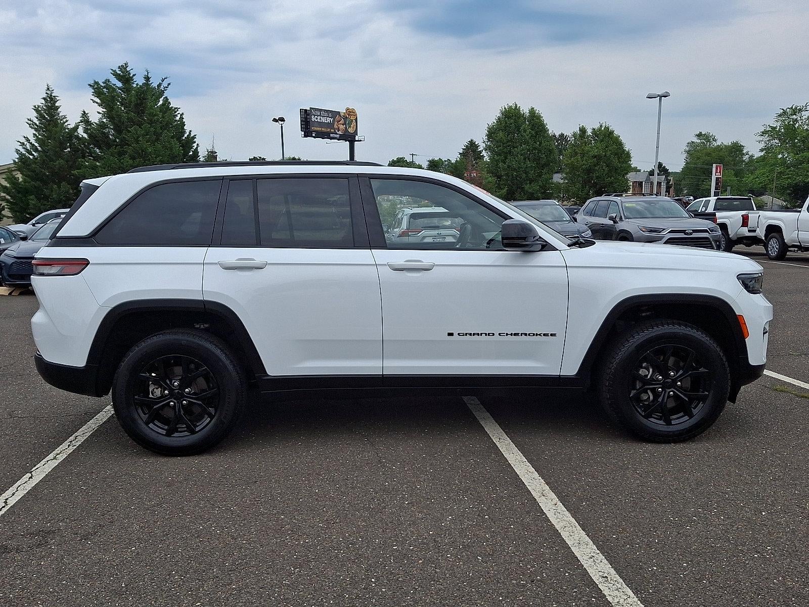 2025 Jeep Grand Cherokee Altitude 4x4
