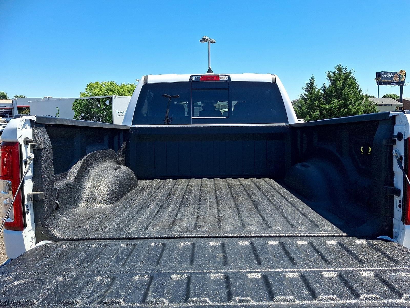 2023 RAM 1500 Big Horn 4x4 Crew Cab 5'7" Box