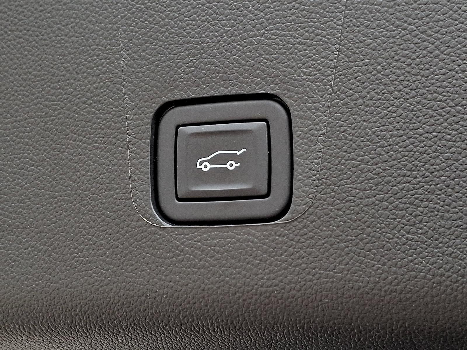 2023 Chevrolet Traverse AWD 2LT