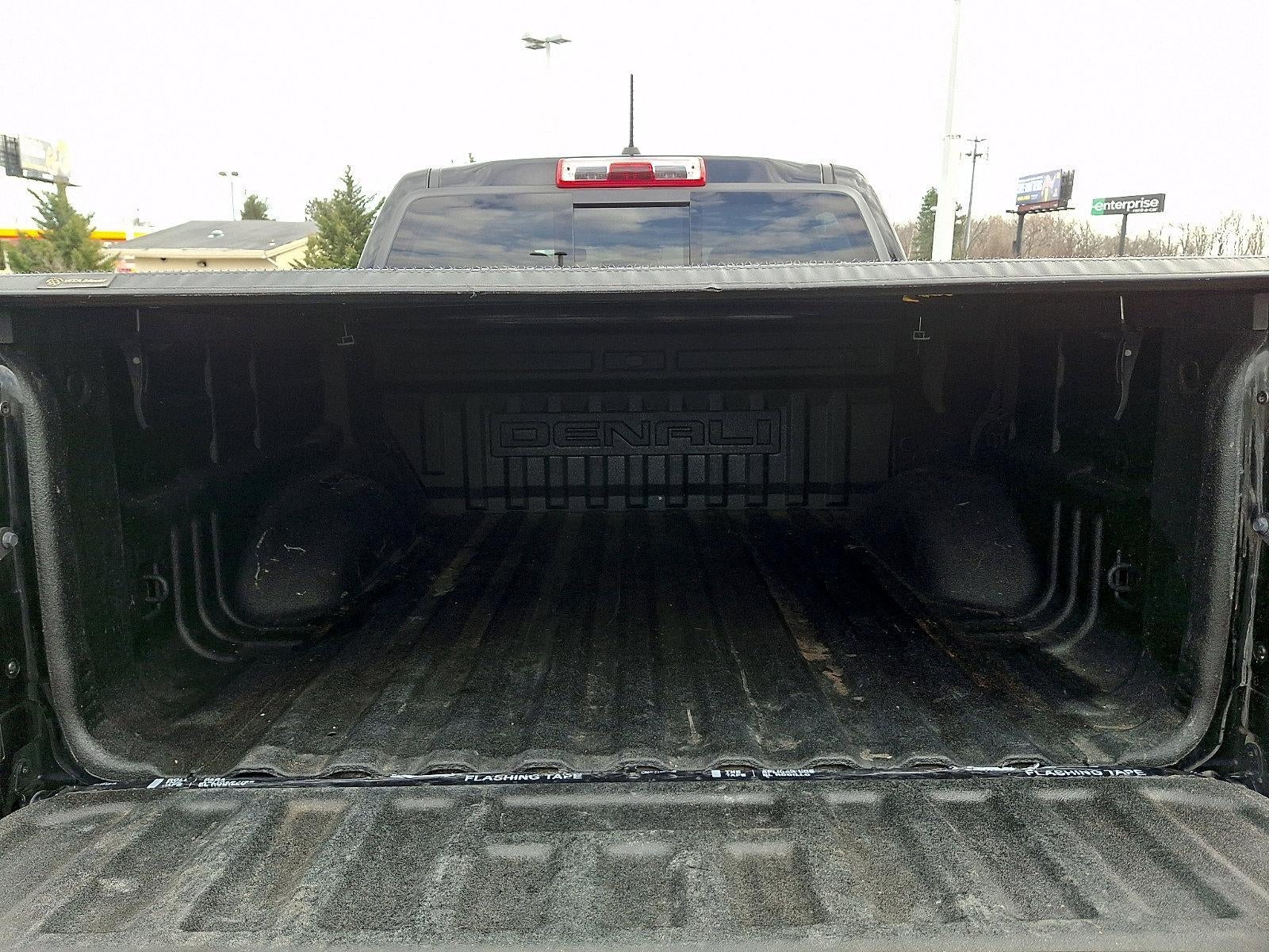 2022 GMC Canyon Crew Cab Short Box 4-Wheel Drive Denali