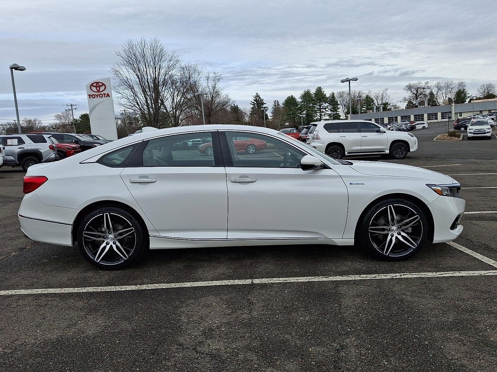2022 Honda Accord Hybrid Touring Sedan