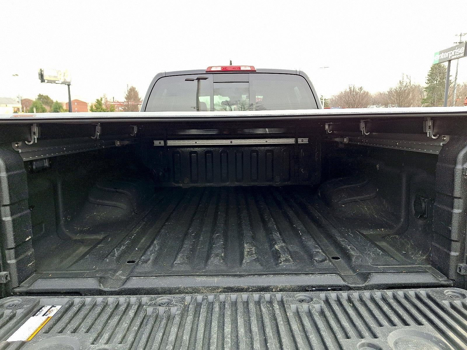 2024 Nissan Frontier Crew Cab 4x4 Long Bed SV