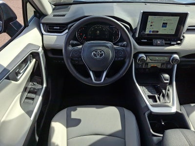 2025 Toyota RAV4 XLE Premium AWD (Natl)