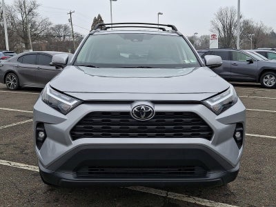 2025 Toyota RAV4 XLE Premium AWD (Natl)