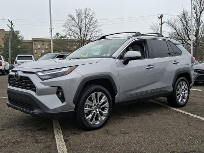 2025 Toyota RAV4 XLE Premium AWD (Natl)