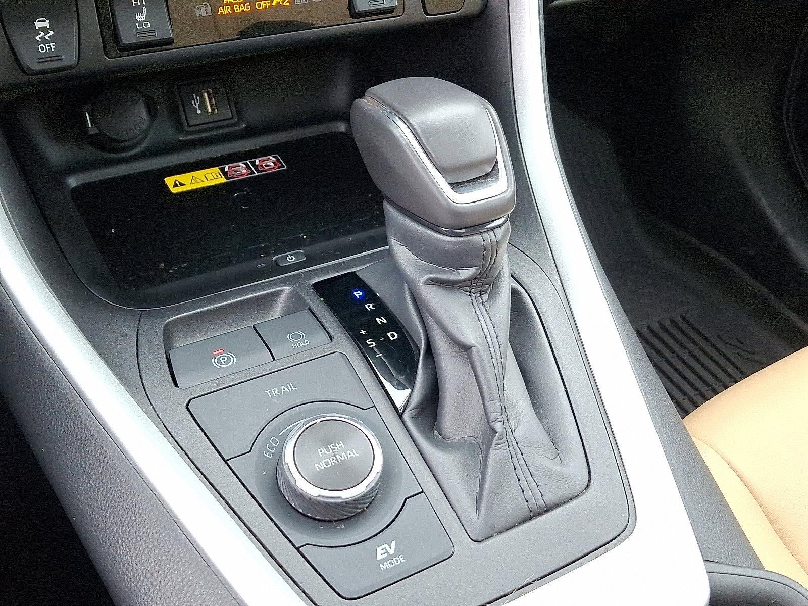 2024 Toyota RAV4 Hybrid XLE Premium AWD (Natl)