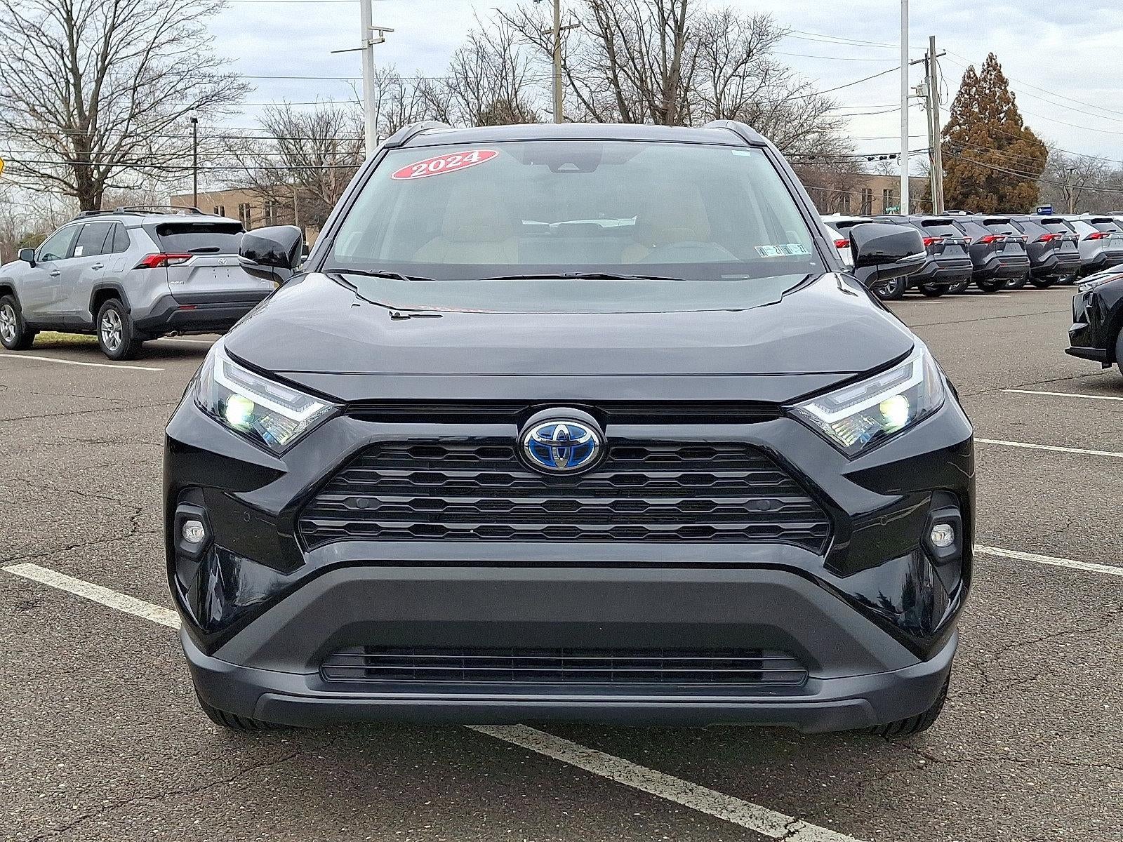 2024 Toyota RAV4 Hybrid XLE Premium AWD (Natl)