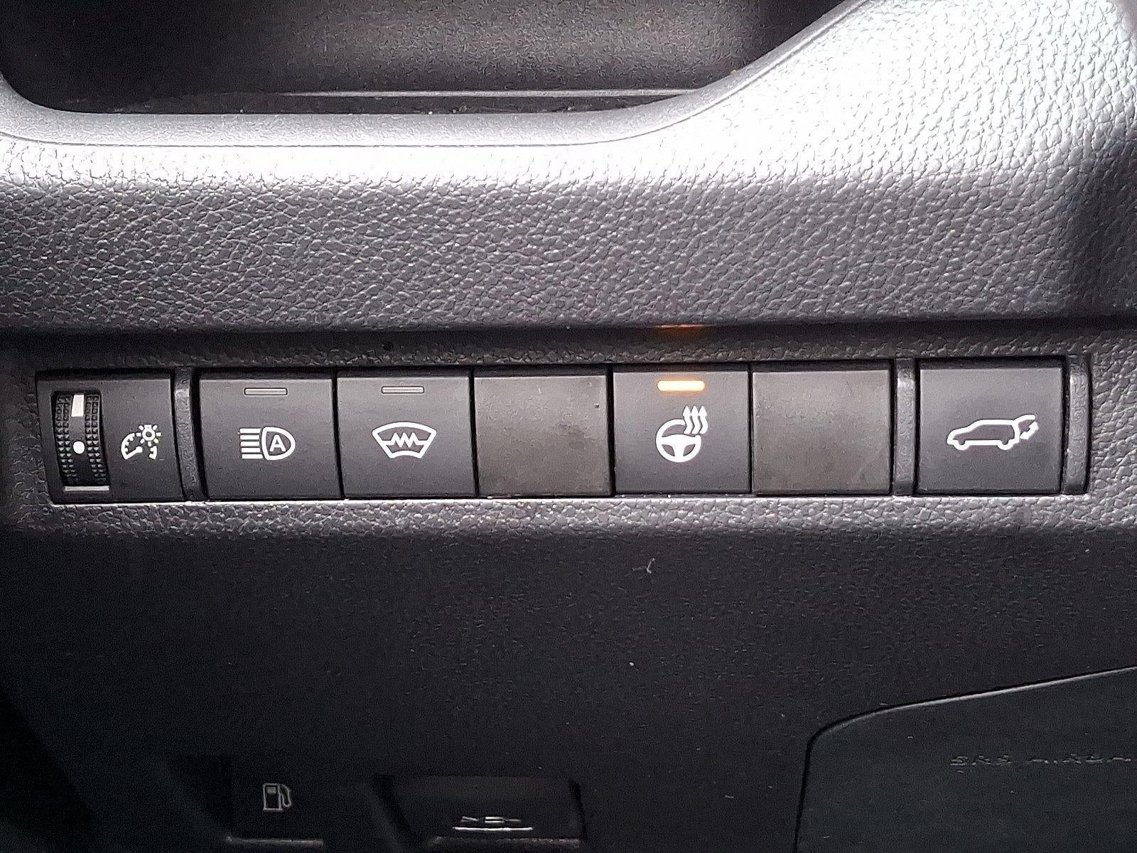 2024 Toyota RAV4 Hybrid XLE Premium AWD (Natl)