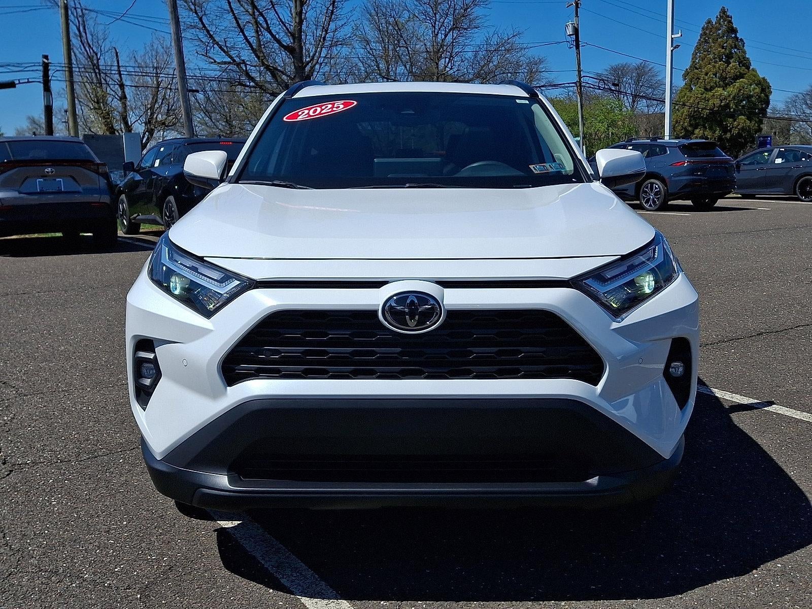 2025 Toyota RAV4 Hybrid XLE Premium AWD (Natl)