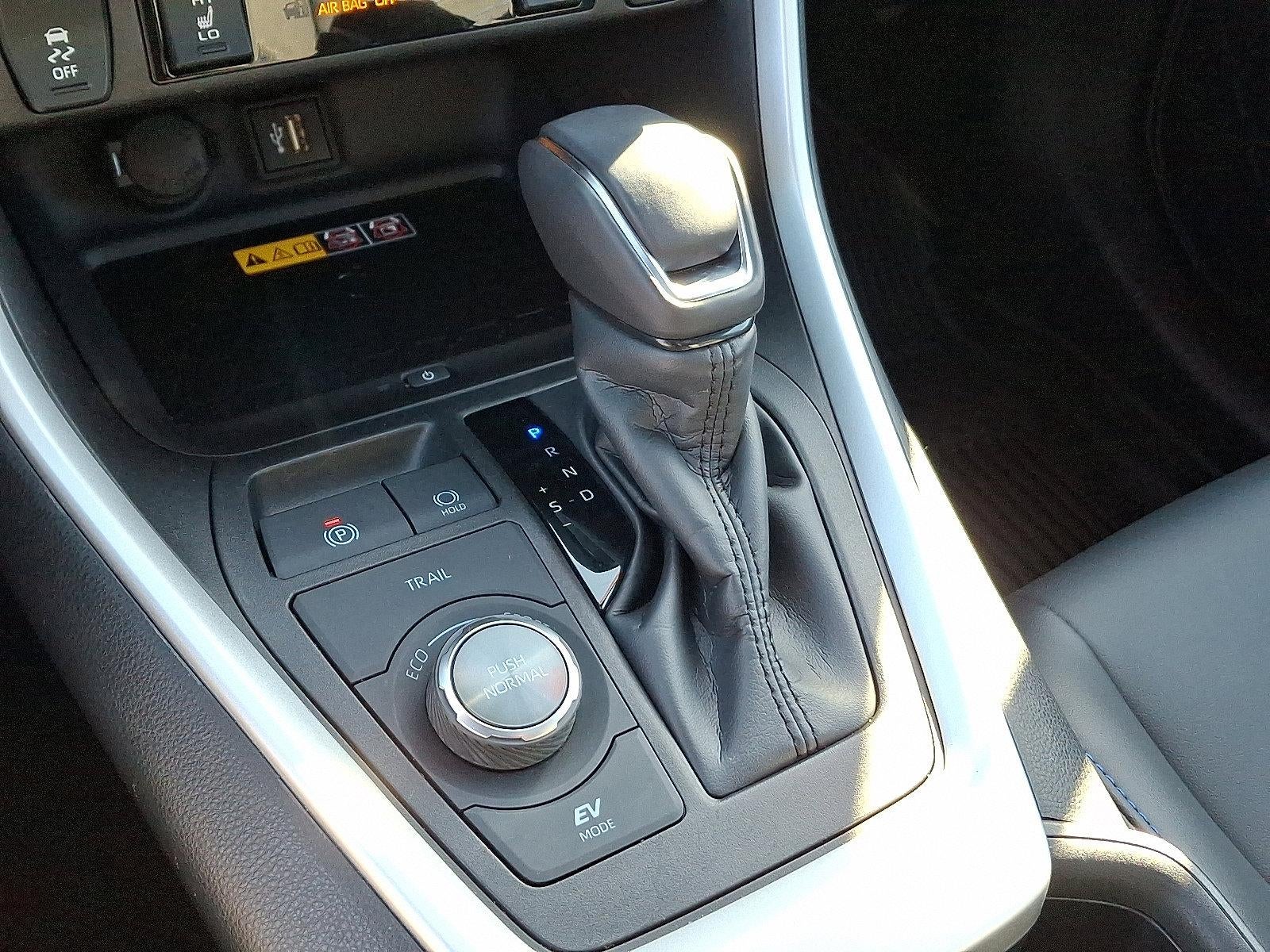 2024 Toyota RAV4 Hybrid XSE AWD (Natl)