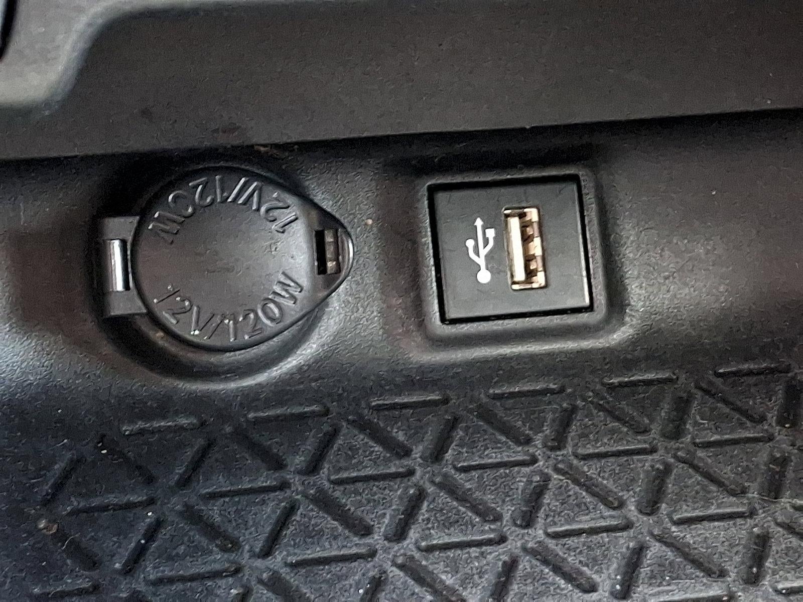 2023 Toyota RAV4 LE AWD (Natl)