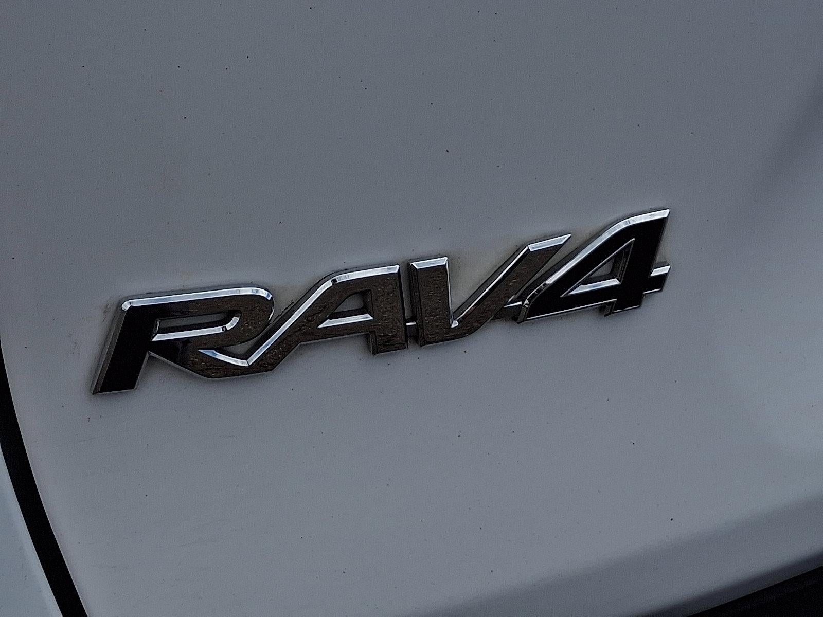 2023 Toyota RAV4 LE AWD (Natl)